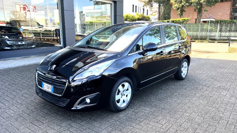 PEUGEOT 5008 1ª serie